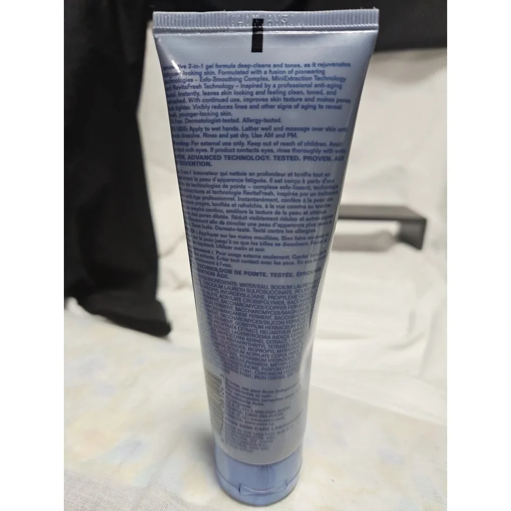 Avon Anew Rejuvenate Revitalizing 2-in-1 Gel Cleanser 4.2 FL OZ - 125 ml‎